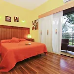New Play Villa *